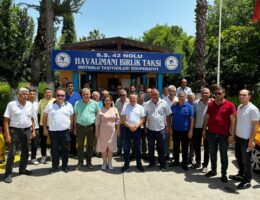 “Şakirpaşa Havalimanını kapatan Bakan Uraloğlu, ipe un serdi”