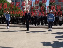 Mustafa Kemal Atatürk’ün Adana’ya gelişinin yıldönümü törenlerle kutlandı